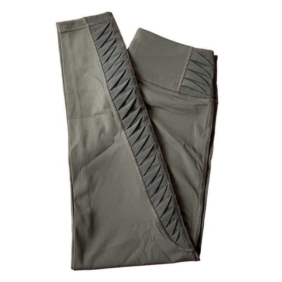 Victoria's Secret Pants - Bundle Victoria Secret Sport Leggings Medium